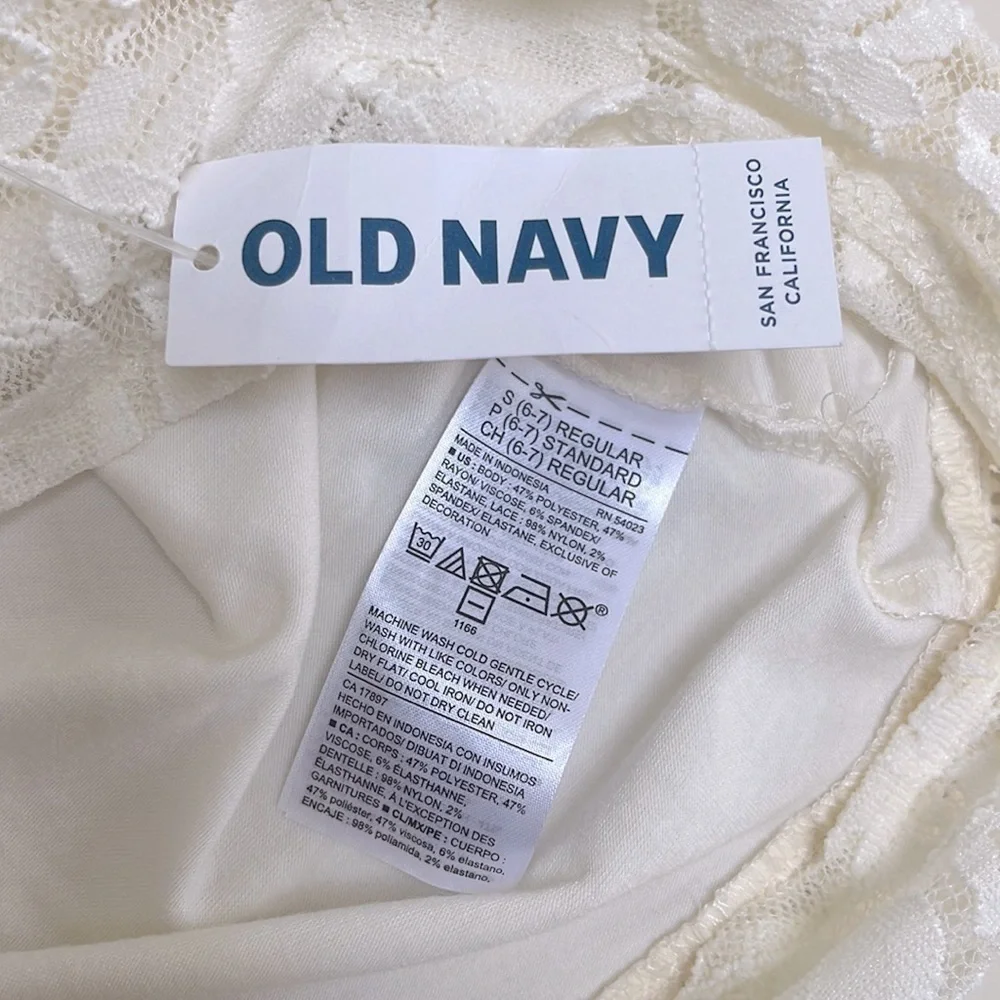 ❤️ 🆕 OLD NAVY Long Sleeve Girls Embroidered Cream Blouse Size S